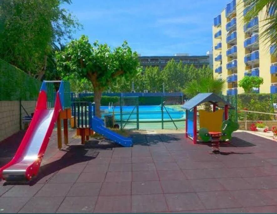 Appartament Alboran Apartment Salou Ngoại thất bức ảnh
